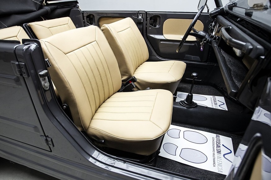 VW &quot;Thing&quot; aka 1972 VW SAFARI O KUBELWAGEN TIPO 181
https://www.classicdriver.com/en/car/vw/181/1972/1028381