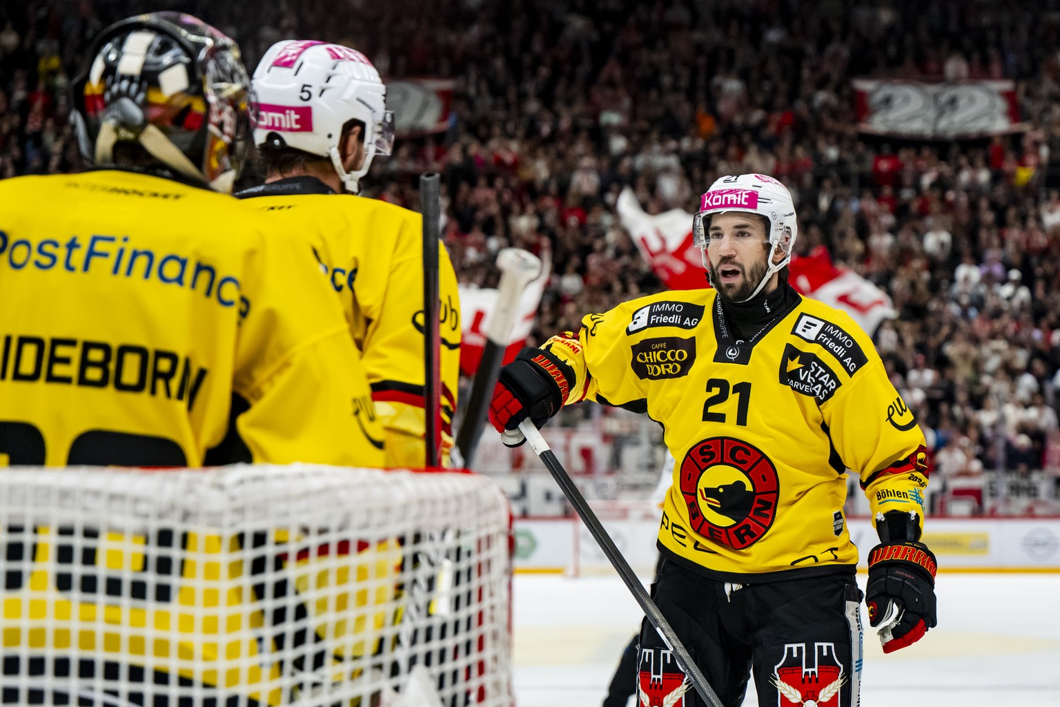 Simon Moser (SCB) reagit lors du match du championnat suisse de hockey sur glace de National League entre Lausanne HC, LHC, et SC Bern, SCB, le vendredi 27 septembre 2024 a la patinoire de la Vaudoise ...