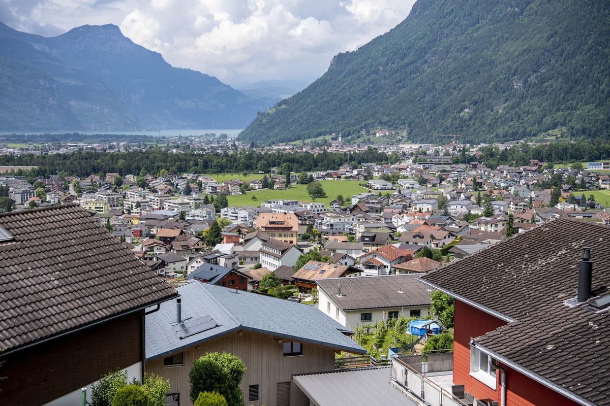Blick auf das Dorf und die Gemeinde von Schattdorf im Kanton Uri, am Mittwoch, 9. Juni 2021. (KEYSTONE/Urs Flueeler)