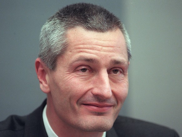 Jacques Pitteloud wurde heute Montag,20. Maerz 00 in Bern als neuer Nachrichtenkoordinator des Lage und Frueherkennungsbueros vorgestellt. (KEYSTONE / MARTIN SCHWEIZER)