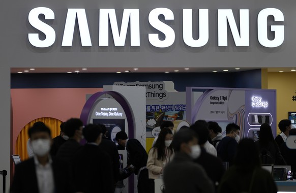 A logo of Samsung Electronics is seen at Korea Electronics Show in Seoul, South Korea, Thursday, Oct. 28, 2021. Samsung Electronics Co. said Thursday its operating profit for the last quarter rose by  ...