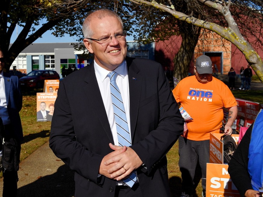Bei der Parlamentswahl in Australien zeichnet sich ein enges Rennen zwischen der rechtsliberalen Koalition und der Labor-Opposition ab. Neusten Umfrage zufolge liegt das Regierungslager von Premiermin ...