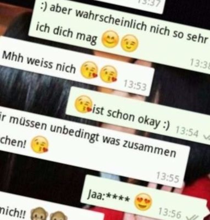 «Jetzt muss es raus: Wir Frauen schicken die Screenshots unserer intimsten WhatsApp-Chats unseren Freundinnen – weil wir Rat und Unterhaltung suchen»