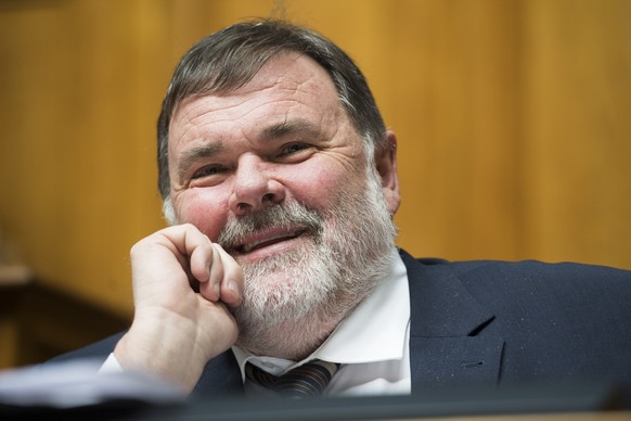 Jean-Paul Gschwind, CVP-JU, an der Wintersession der Eidgenoessischen Raete, am Mittwoch, 30. November 2016, im Nationalrat in Bern. (KEYSTONE/Anthony Anex)