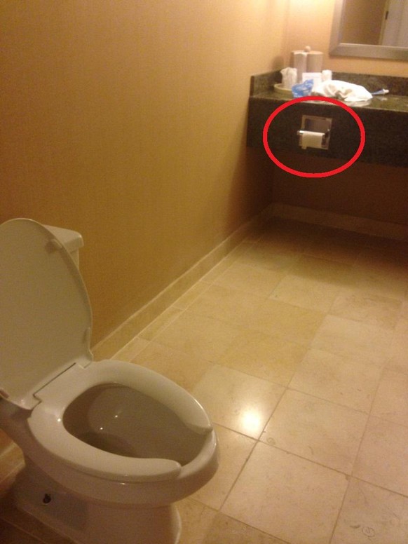 Hotel Fail