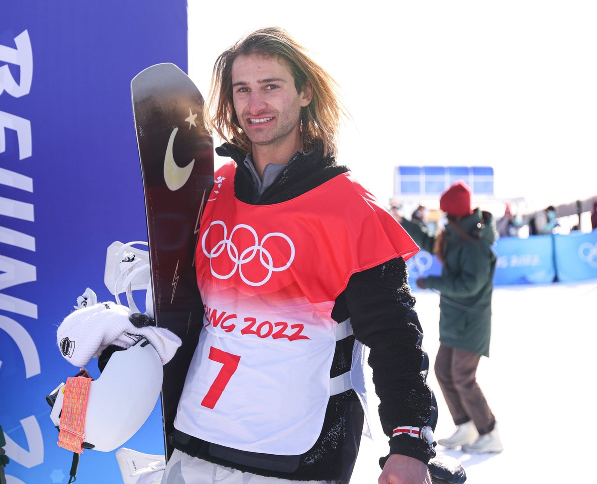 Patrick Burgener SUI, FEBRUARY 11, 2022 - Snowboarding : Men s Halfpipe Final during the Beijing 2022 Olympic Winter games, Winterspiele,Spiele, Summer games at Genting Snow Park in Zhangjiakou, Hebei ...