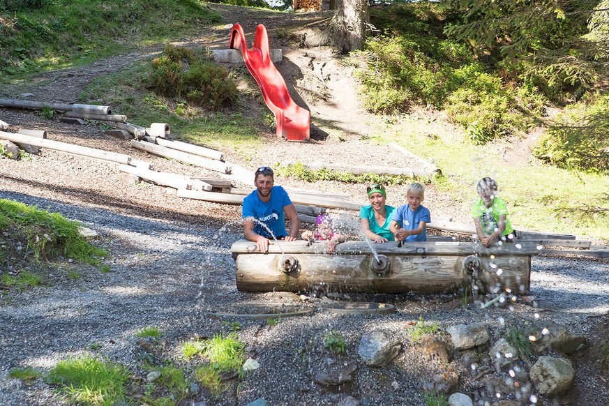 Rauszeit Spielplätze mit Aussicht Pizol Wasserwald