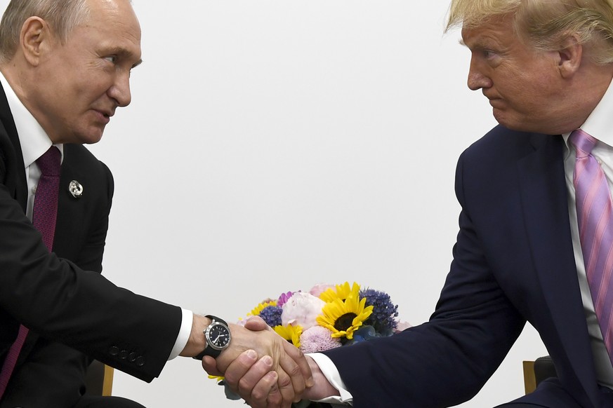 «Starker Anführer»: Putin (l.) mit Trump.