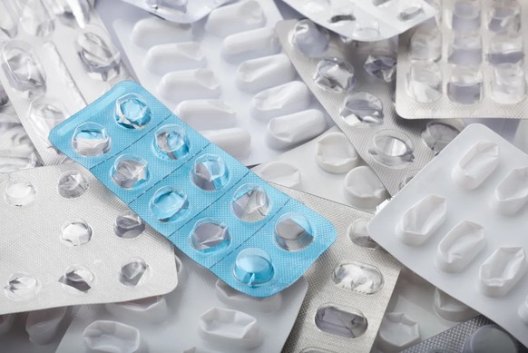 Medikamente sind nicht mehr verfügbar, weil die Preise zuletzt stark gesunken sind und sich Hersteller aus dem unattraktiven Schweizer Markt zurückziehen.