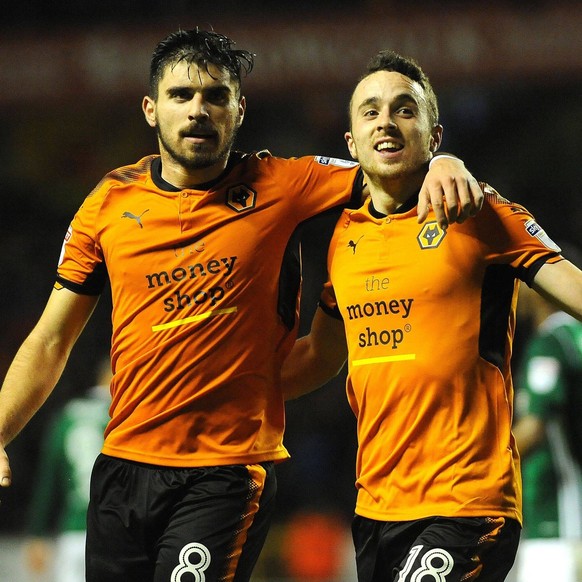 Mandatory Credit: Photo by Nizaam Jones/Jmp/Shutterstock 9305738v Diogo Jota of Wolverhampton Wanderers celebrates his goal with Ruben Neves of Wolverhampton Wanderers -Mandatory by-line: Nizaam Jones ...
