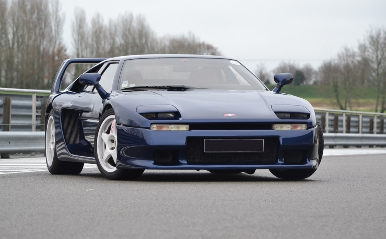 Venturi 400 GT

https://www.ultimatecarpage.com/car/491/Venturi-400-GT.html