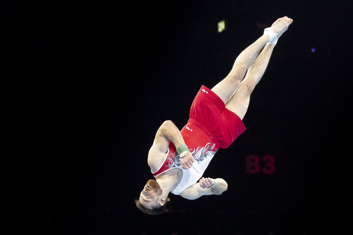Switzerland's Benjamin Gischard performs on the floor exercise during the men's apparatus finals of the 2021 European Championships in Artistic Gymnastics in the St. Jakobshalle in Basel, Sw ...