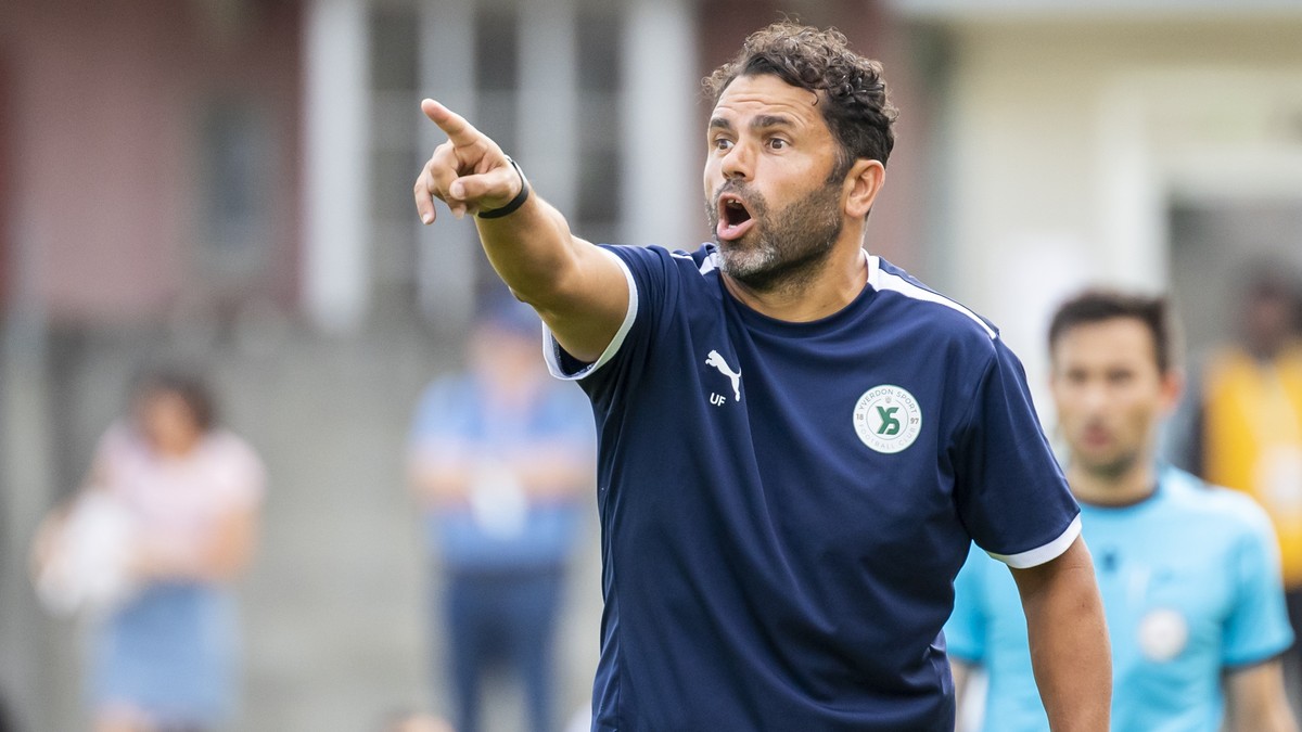 L'entraineur yverdonnois Uli Forte, lors de la rencontre de football de Challenge League entre Neuchatel Xamax FCS et Yverdon-Sport FC le samedi 21 aout 2021 au stade Municipal a Yverdon. (KEYSTO ...