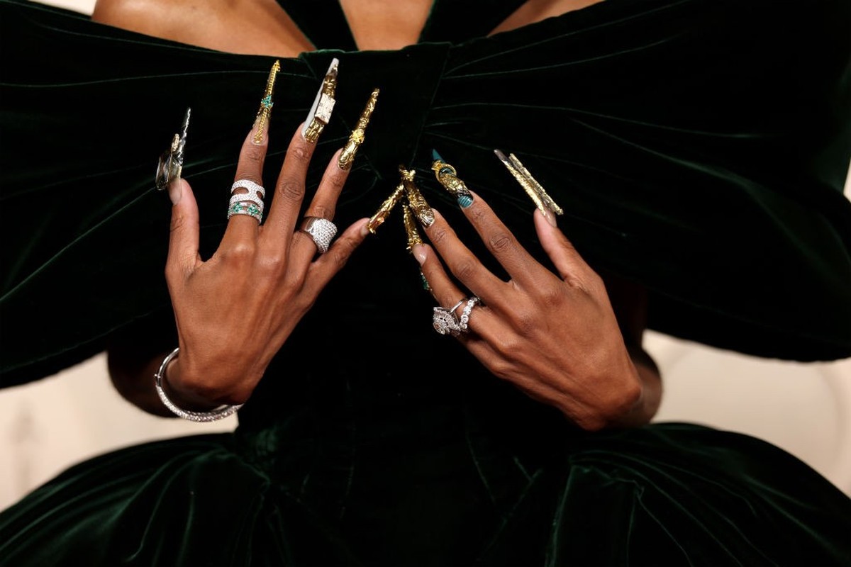 HOLLYWOOD, CALIFORNIA - MARCH 02: Cynthia Erivo, nail detail, attends the 97th Annual Oscars at Dolby Theatre on March 02, 2025 in Hollywood, California. (Photo by Frazer Harrison/WireImage)