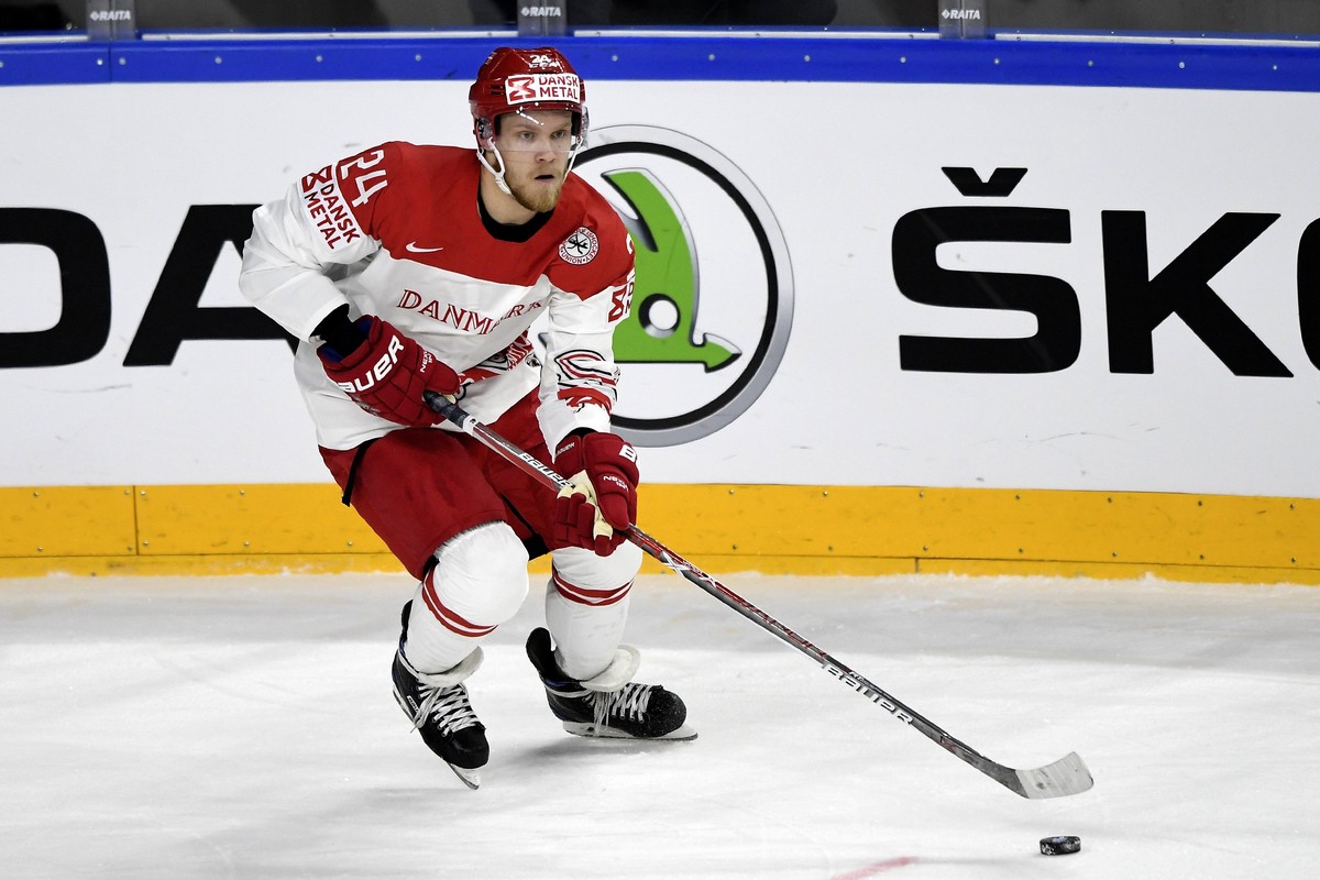 epa05946370 Denmark's forward Nikolaj Ehlers in action during the 2017 IIHF Ice Hockey World Championship group A preliminary round match between Latvia and Denmark at Lanxess Arena in Cologne, G ...