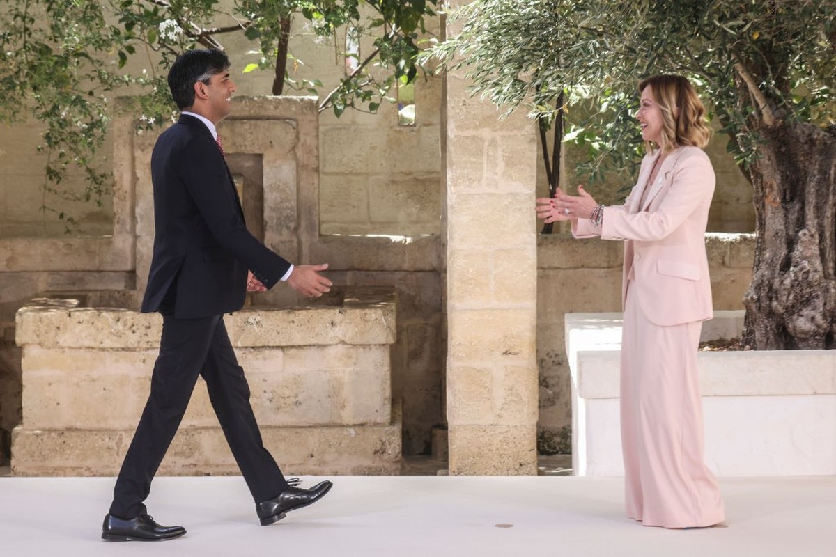 FASANO, ITALY - JUNE 13: Giorgia Meloni, Italy's Prime Minister, welcomes Rishi Sunak, Prime Minister of the United Kingdom during the first day of the G7 meeting at Borgo Egnazia resort, on June ...