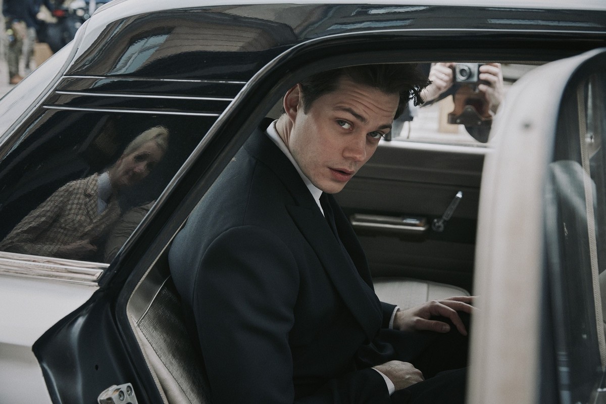 Gustav Olofsson (Bill Skarsgård), le gangster charmeur dans la série Netflix "Clark"