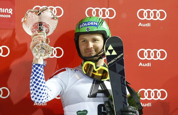 Choroschilows war in den acht Slaloms ausnahmslos in den ersten zehn klassiert und hat die WM-Hauptprobe in Schladming gewonnen.