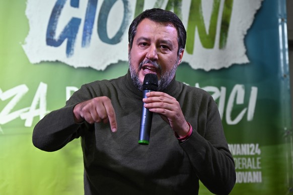 epa11644008 Lega party leader Matteo Salvini speaks during the traditional Lega (League) party rally in Pontida, Bergamo, northern Italy, 05 October 2024. Italy&#039;s right-wing League party is holdi ...
