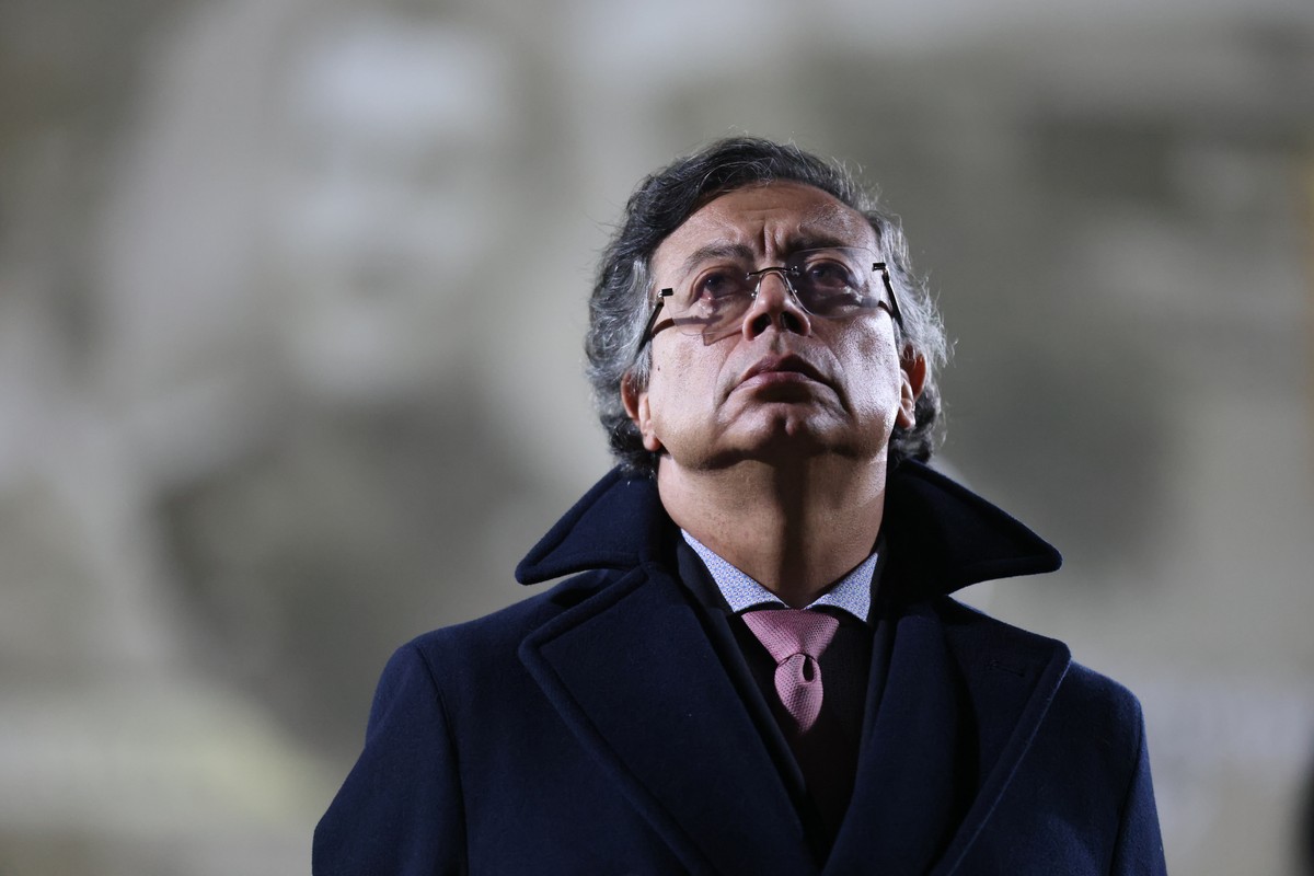 Colombian President Gustavo Petro looks on during a swearing-in ceremony of the new army commanders at the JosÈ MarÌa CÛrdoba military academy and base in Bogota, Colombia, Monday, Dec. 29, 2025. (AP  ...