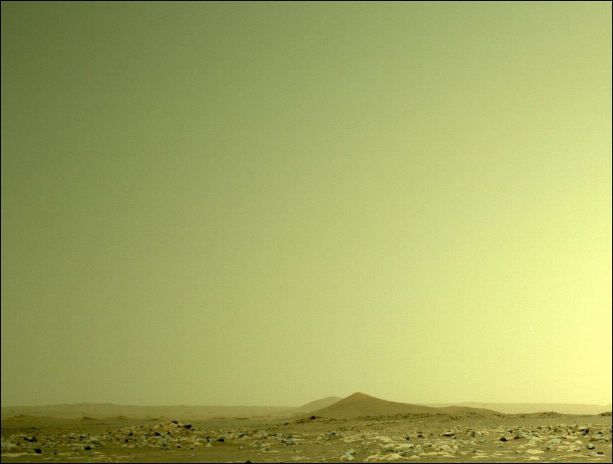 epa09119785 A handout photo made available by NASA and acquired using the rover's onboard Left Navigation Camera (Navcam), shows the landscape around NASA's Mars Perseverance rover, on Sol 4 ...