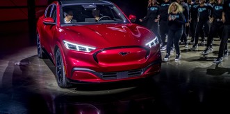 Mustang wird zur grauen Maus (und weitere grauenhafte Relaunches der Auto-Geschichte)