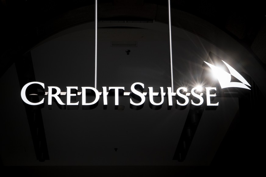 ARCHIVBILD ZUM 2. QUARTALSERGEBNIS 2019 DER CREDIT SUISSE, AM MITTWOCH, 31. JULI 2019 ---- A logo of the Swiss bank Credit Suisse is pictured in Zurich, Switzerland, Thursday, Feburary 14, 2019. (KEYS ...