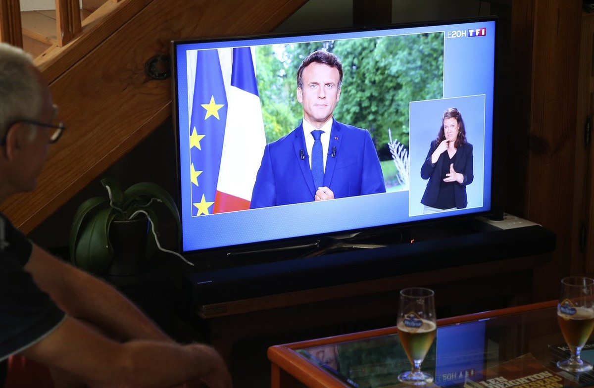 L'allocution d'Emmanuel Macron en 7 punchlines. watson