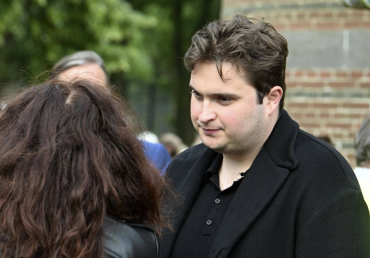 Funeral Of Margriet Hermans MERKSPLAS, BELGIUM - JUNE 10 : Many people are attending amongst whom Wendy Van Wanten and Cl�ment Vandenkerckhove the funeral service for singer, media personality, and po ...