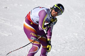 Kjetil Jansrud hat im Zielraum Schmerzen.