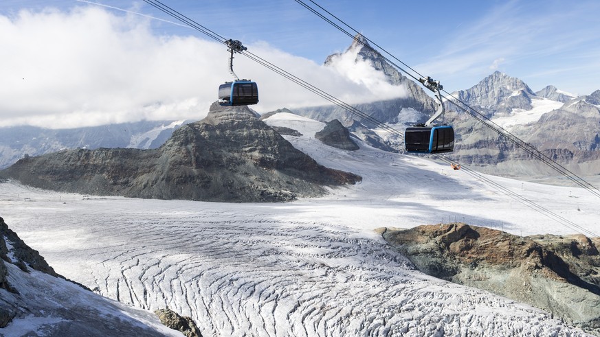 The new 3S ropeway right before the opening above the Theodul glacier and in the background the Matterhorn mountain on Saturday, September 29, 2018, in Zermatt, Valais, Switzerland. After three summer ...