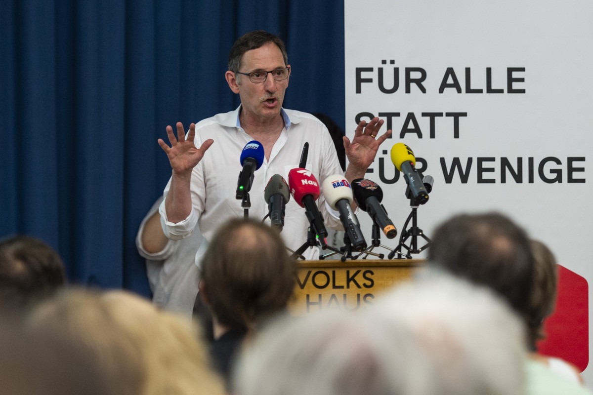Mario Fehr, Regierungsrat SP, spricht an der Ausserordentlichen Delegiertenversammlung der SP Kanton Zuerich, im Volkshaus, in Zuerich, am Dienstag, 29. Mai 2018. Die Delegierten der SP Kanton Zuerich ...