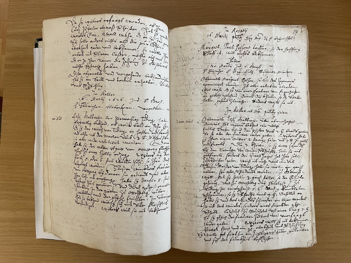 Archives des procès-verbaux de Fribourg.