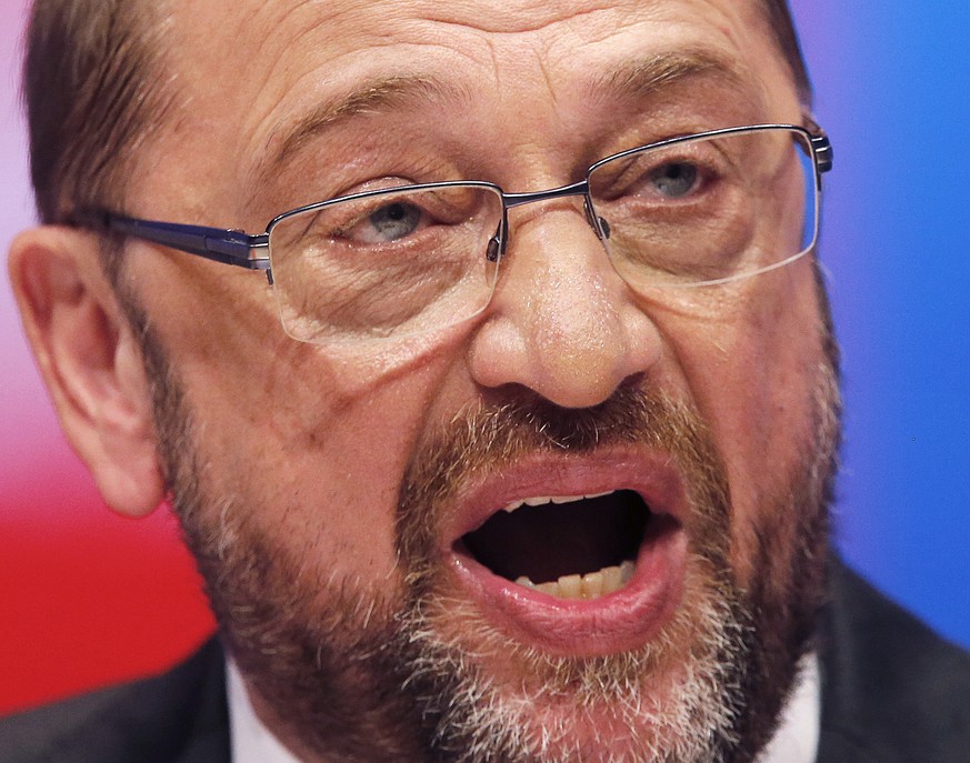 SPD leader and top candidate for the German elections in September Martin Schulz speaks during a meeting of Germany&#039;s Social Democratic Party in Dortmund, Germany, Sunday, June 25, 2017. (AP Phot ...