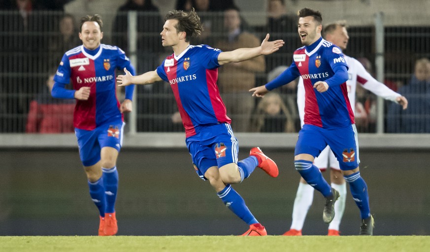 Joie du milieu balois Valentin Stocker, apres avoir marque le 3eme but balois, lors du quart de finale de la Coupe Suisse de football entre le FC Sion et le FC Basel 1893 ce mercredi 27 fevrier 2019 a ...