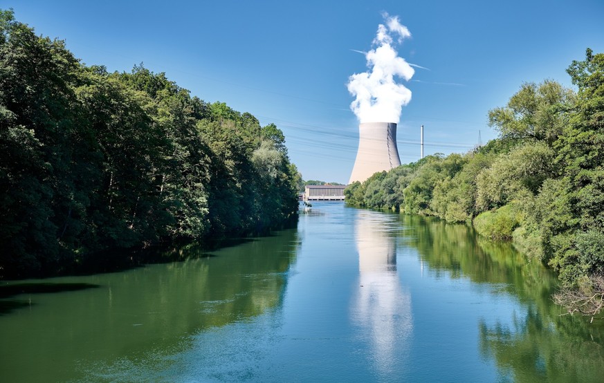 Kernkraftwerk Isar 2, Essenbach, Bayern, Deutschland - 08-03-2022