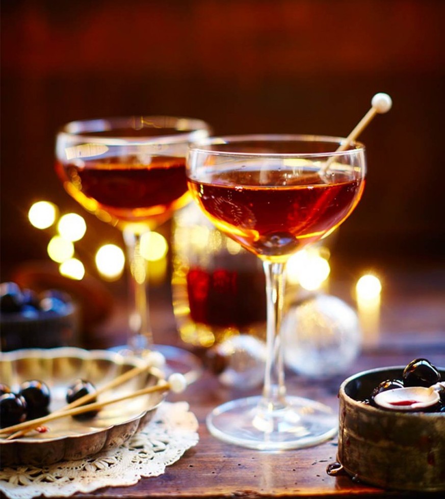Für die Silvesterparty (und fürs Leben): Alle Champagner-Cocktails, die du je kennen musst