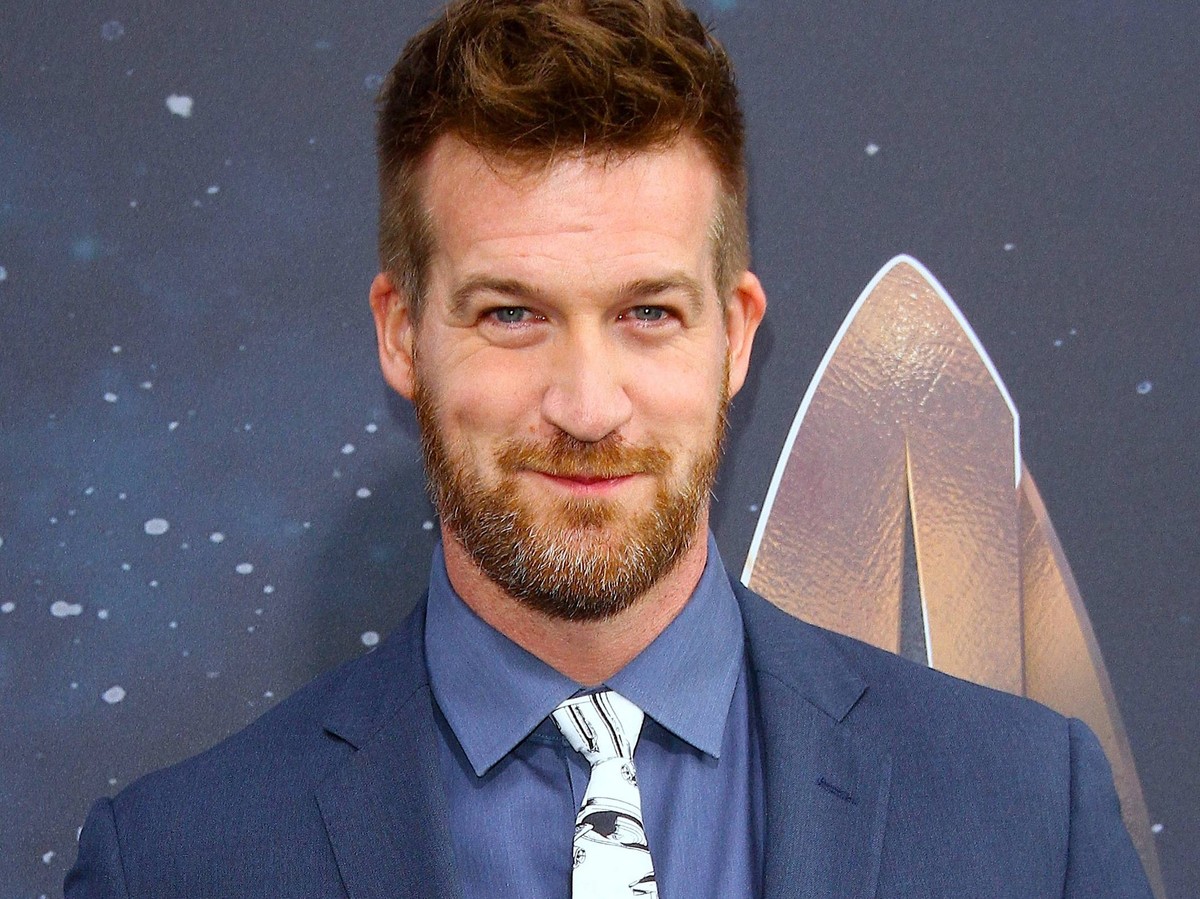 February 25, 2024: KENNETH MITCHELL, an actor best known for his roles in Star Trek: Discovery, has died at age 49 from complications of amyotrophic lateral sclerosis ALS, his family shared on Sunday. ...