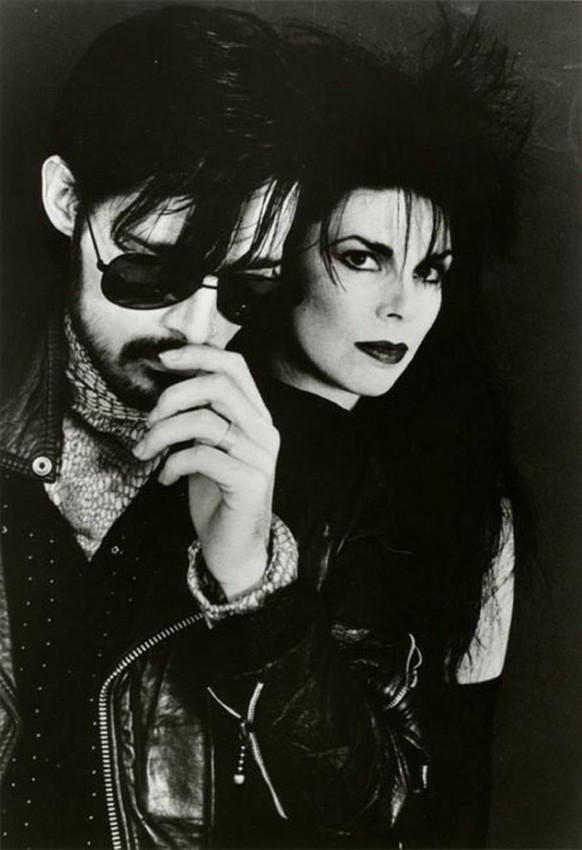sisters of mercy patricia morrison andrew eldritch gothic gothic rock music https://gothic-rock.com/wp-content/uploads/2015/07/sisters.morrison.jpg