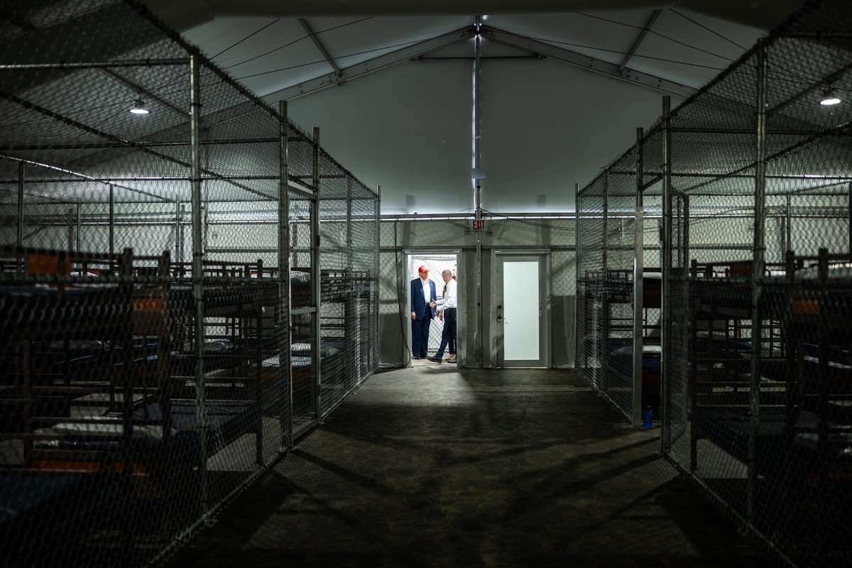July 1, 2025, Ochopee, Florida, USA: President DONALD TRUMP participates in a walking tour of the immigration detention center nicknamed “Alligator Alcatraz”, Tuesday. (Credit Image: © Daniel Torok/Wh ...