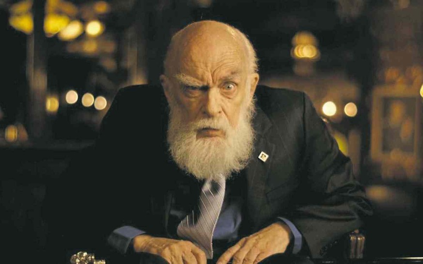 Toronto-born magician/escape artist James Randi took on a sideline of debunking psychics and charlatans.