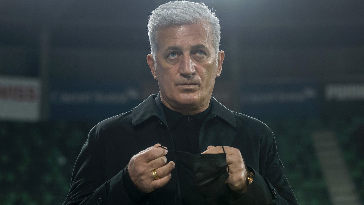 Switzerland's head coach Vladimir Petkovic before a friendly soccer match between Switzerland and Finland, at the Kybunpark stadium in St. Gallen, Switzerland, Wednesday, March 31, 2021. (KEYSTON ...