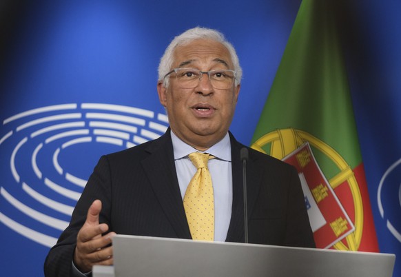 epa09828625 Portugal&#039;s Prime Minister Antonio Costa speaks during a press briefing following a meeting at the EU parliament in Brussels, Belgium, 16 March 2022. EPA/OLIVIER HOSLET / POOL