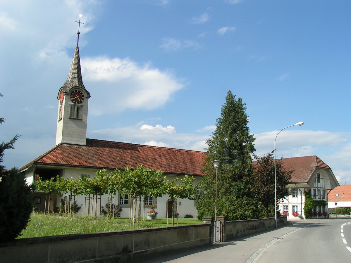 Das&nbsp;Kirche und Gemeindehaus Kappelen.