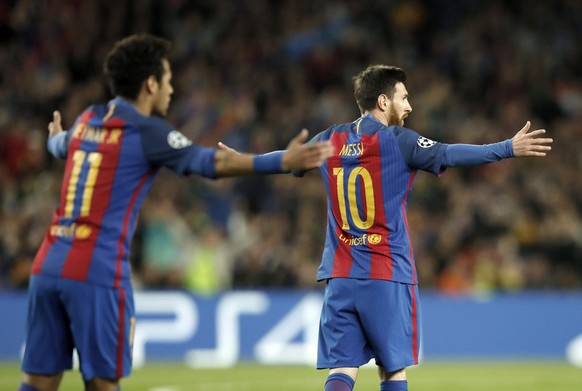 epa05915824 FC Barcelona&#039;s Lionel Messi (R) reacts during the UEFA Champions League quarter final, second leg soccer match between FC Barcelona and Juventus FC at Camp Nou stadium in Barcelona, S ...