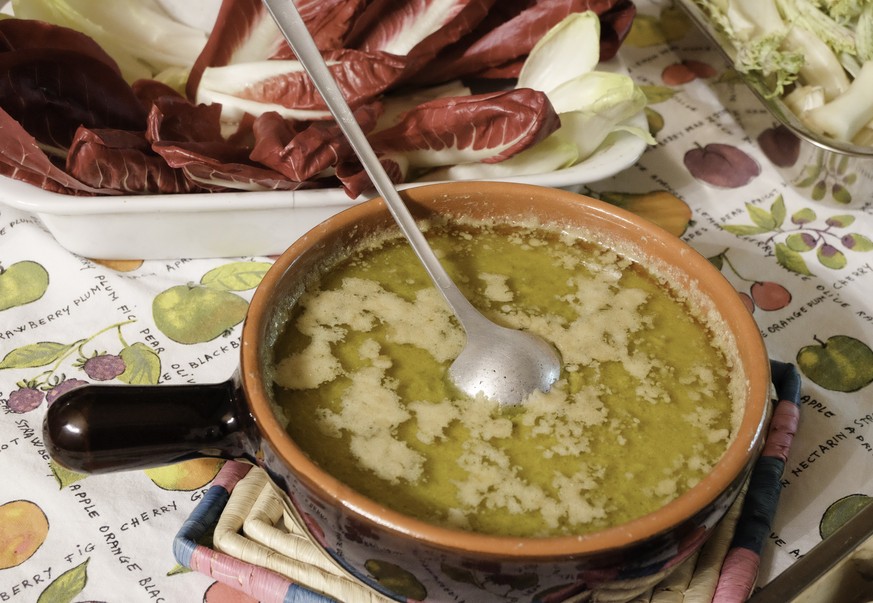 bagna cauda caoda piemont dip gemüse essen food italien italia Bagna càuda