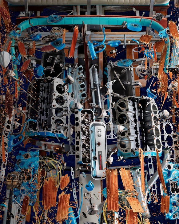 Fabian Oefner &quot;Disintegrating&quot; - photo art
https://fabianoefner.com/
https://www.instagram.com/fabianoefner