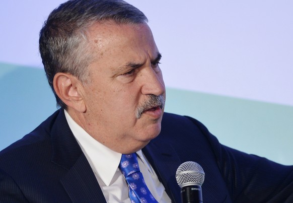 New York Times columnist Thomas L. Friedman speaks during the International New York Times Energy for Tomorrow Conference at the Hotel Potocki, the Chamber of Commerce and Industry in Paris, France De ...