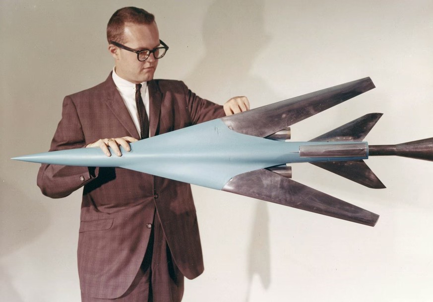 Historical NASA wind tunnels

https://www.nasa.gov/gallery/nasa-ames-unitary-plan-wind-tunnel-history-gallery/