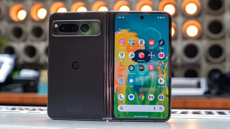 Das Google Pixel Fold: Das neue Faltphone im Test.